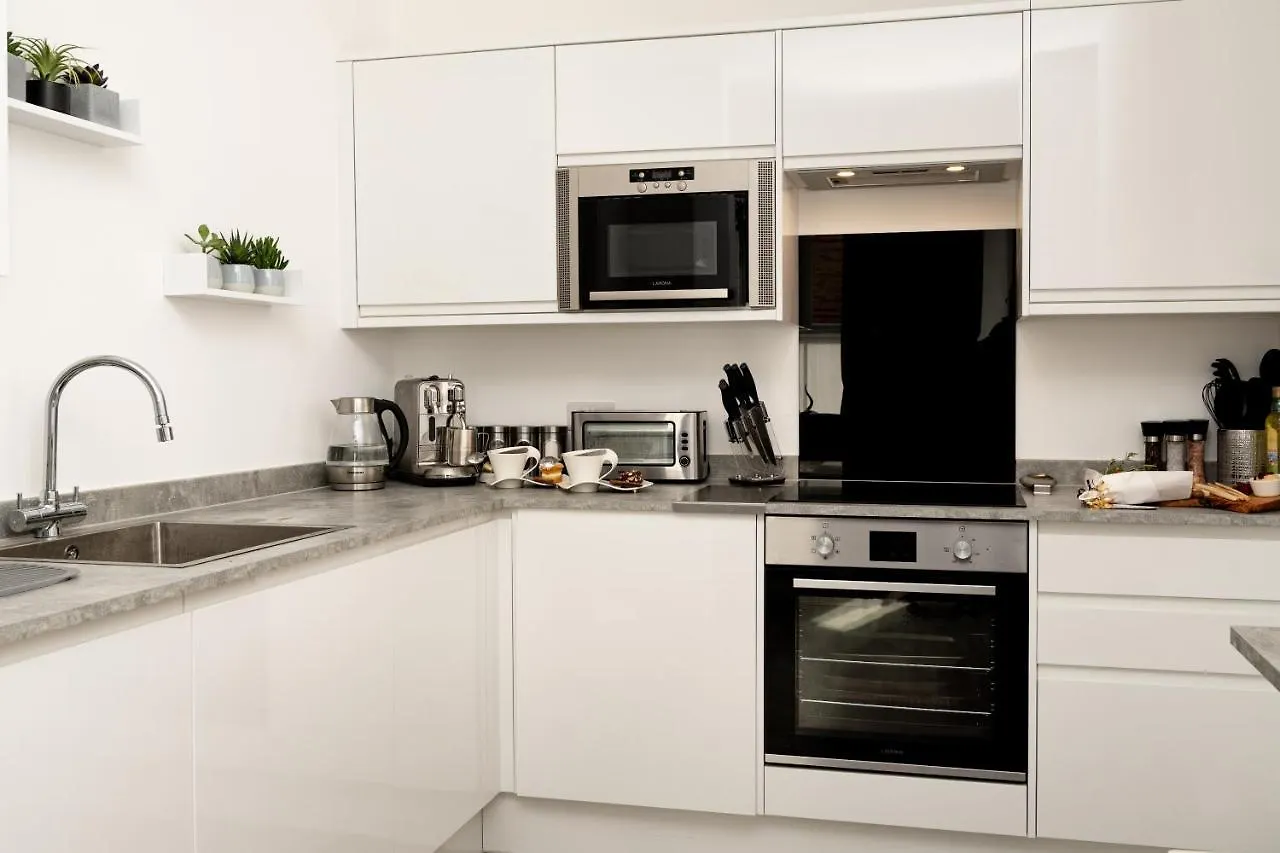 The Palms Lux Living Condo B'Mouth Town Centre & Beach Bournemouth 0*,