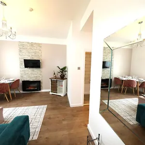 Apartment Amprenta - Gorgeous Interior Designed 1 Bedroom, Bournemouth